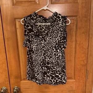 Who What Wear Black and White Patterned Blouse